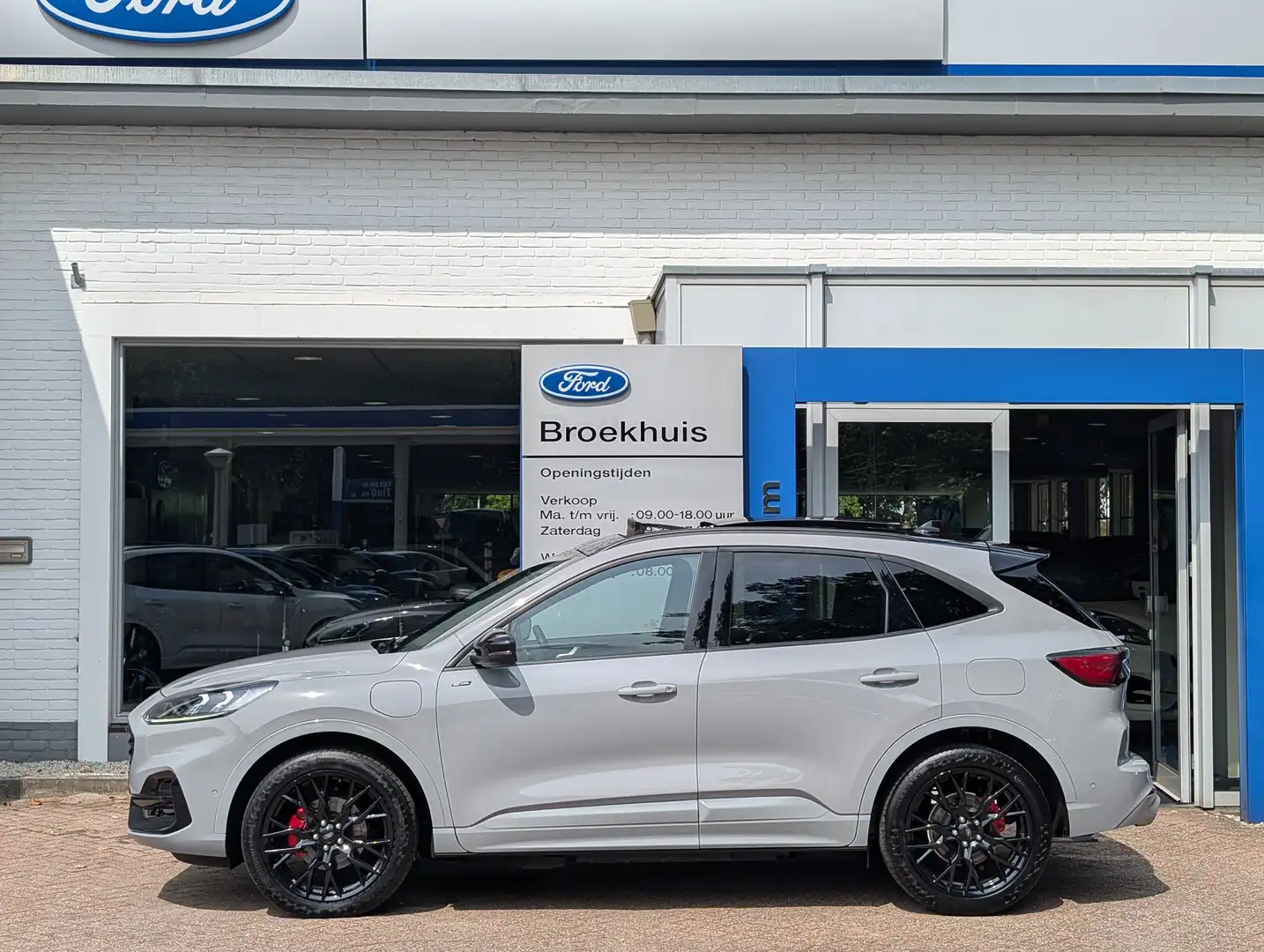 Ford Kuga 2.5 PHEV Graphite Tech Edition 225pk | AGR stoelen Gris - 2