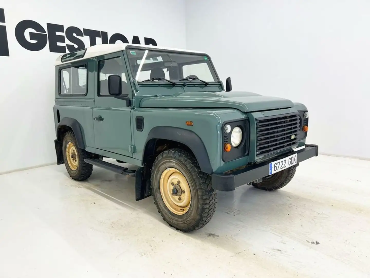 Land Rover Defender 90 2.5TD5 SW SE Vert - 2