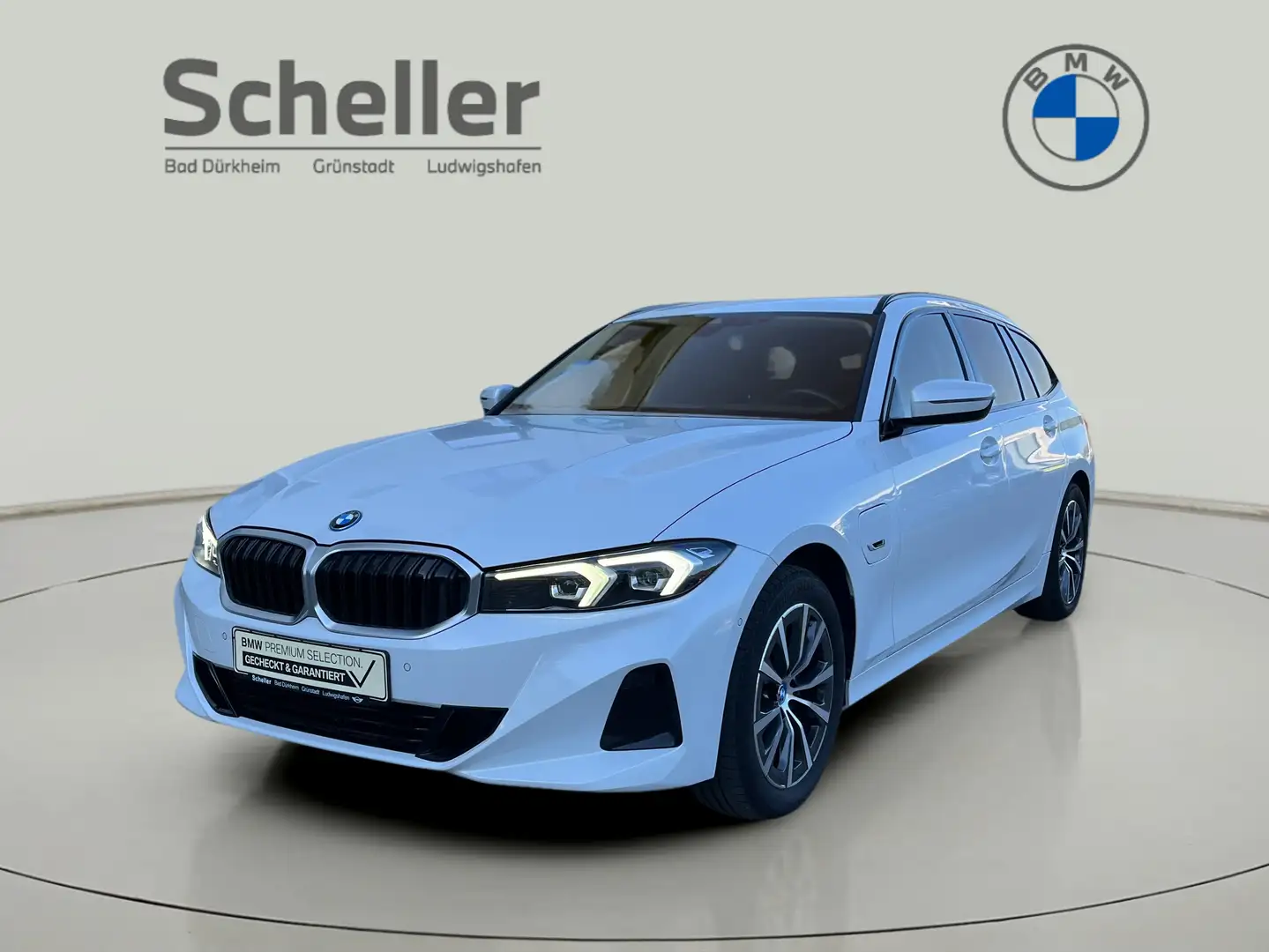 BMW 330 e xDrive Head-Up DAB LED RFK Klimaaut. PDC Weiß - 1