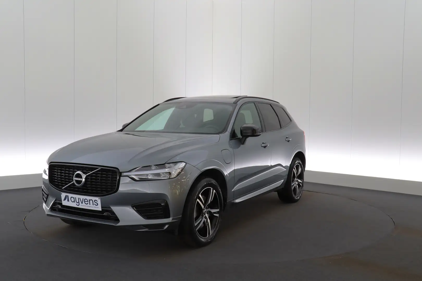 Volvo XC60 2.0 T6 Recharge Geartr. R-Design LEDER ACC BLIS HK Grijs - 1