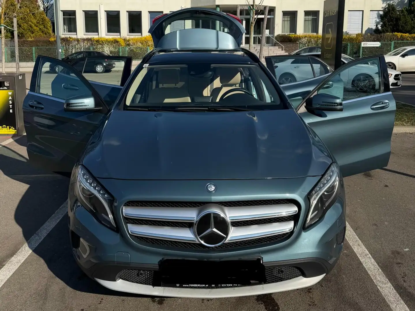 Mercedes-Benz GLA 250 GLA 250 4MATIC Aut. Blau - 2