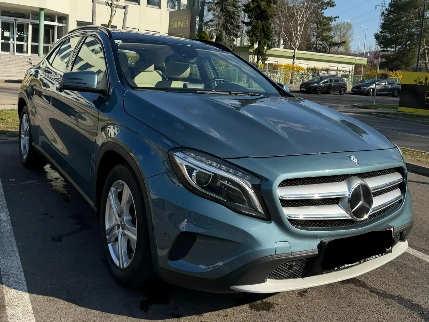 Mercedes-Benz GLA 250 GLA 250 4MATIC Aut. Blau - 1