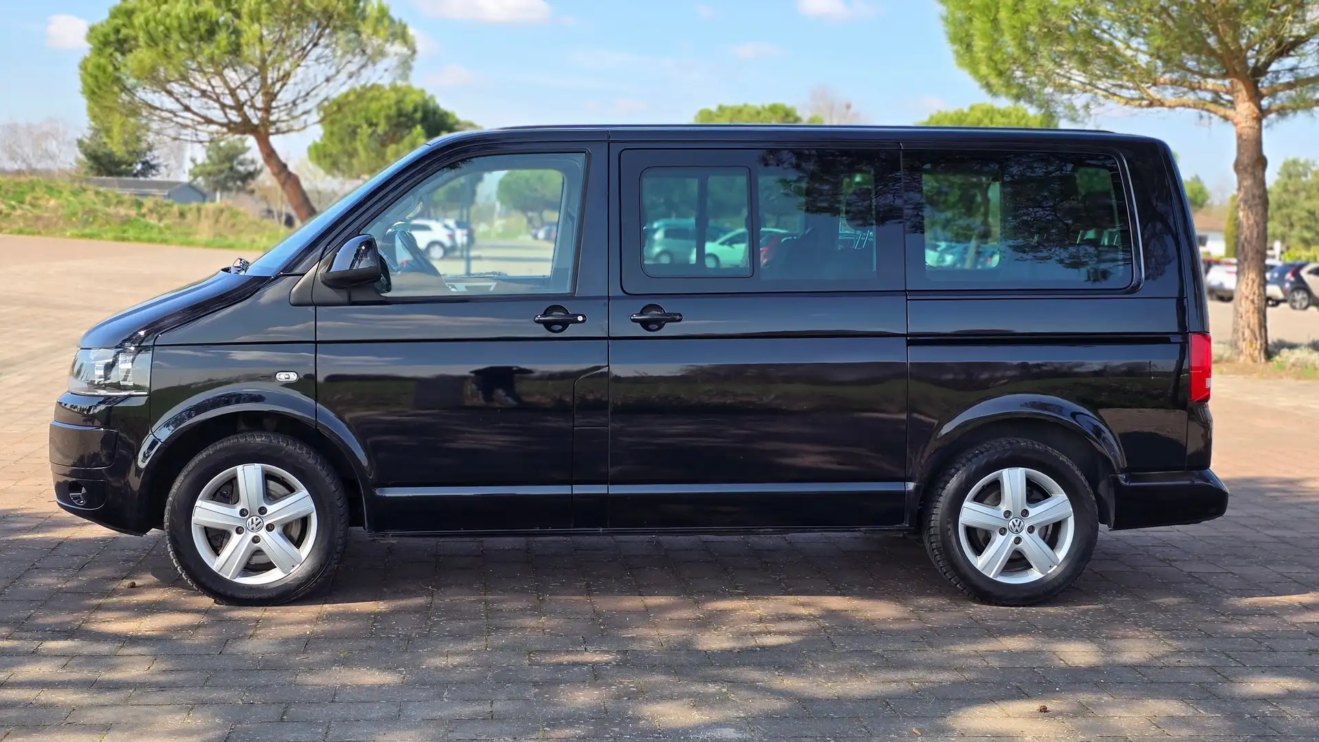 Volkswagen T5 Multivan Multivan Comfortline Schwarz - 2
