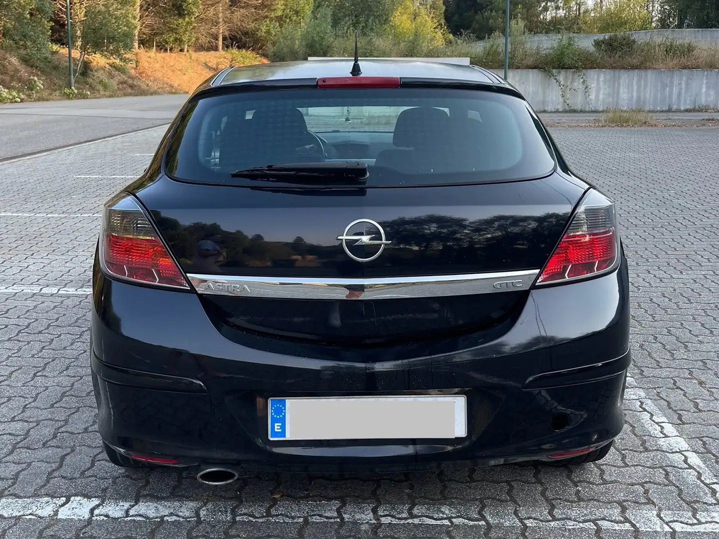 Opel Astra Astra GTC 1.9CDTi Sport Sport - 2