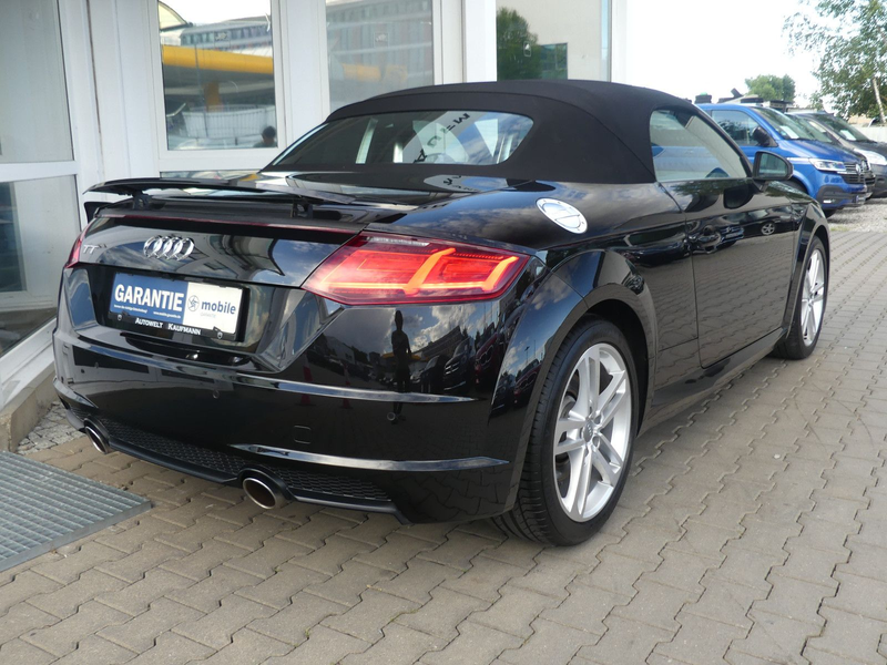 Audi TT Cabrio 45 TFSI S-Line Virtual Cockpit Kamera — photo 5