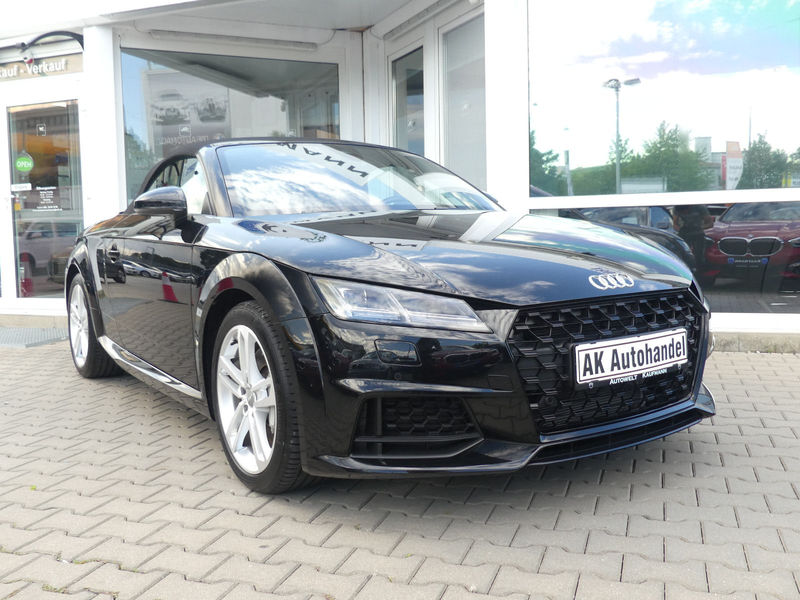 Audi TT Cabrio 45 TFSI S-Line Virtual Cockpit Kamera — photo 3