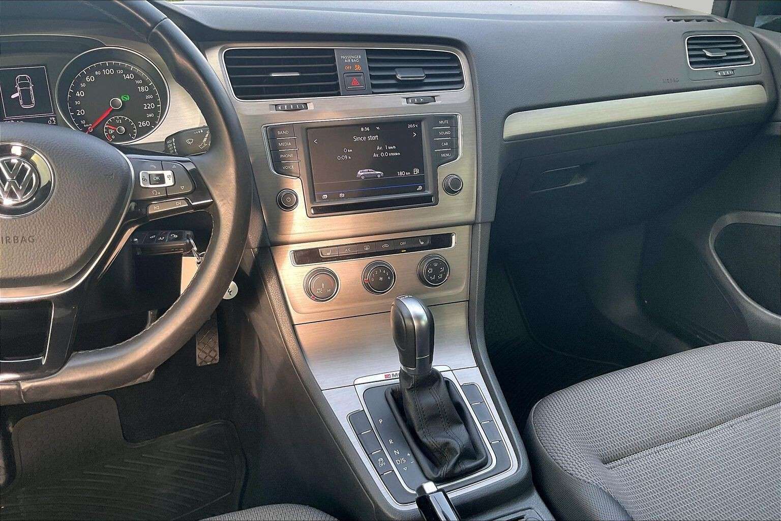 2017 Volkswagen Golf Trendline | Keyless Start | AWD | Heated Seats — снимка 1