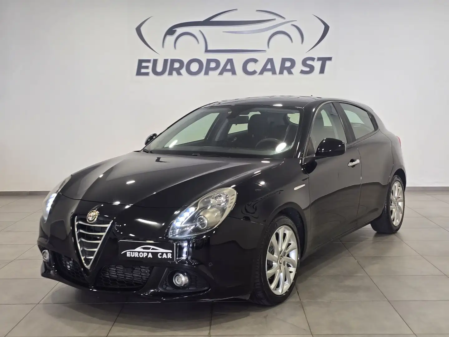 Alfa Romeo Giulietta Giulietta 1.6 JTDm-2 105 CV Distinctive Nero - 1