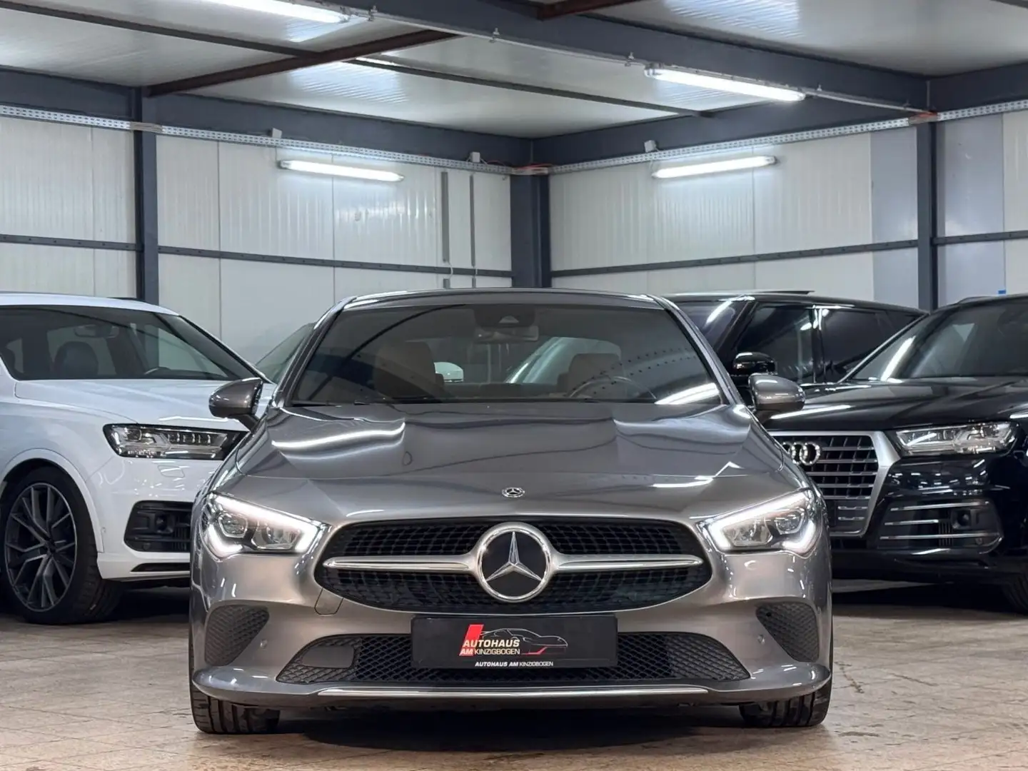 Mercedes-Benz CLA 180 d COUPE PROGRESSIV*MBUX*KAM*CRBN*LANE*1. Grau - 2