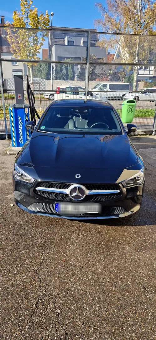 Mercedes-Benz CLA 180 7G-DCT Edition 2021 Schwarz - 1
