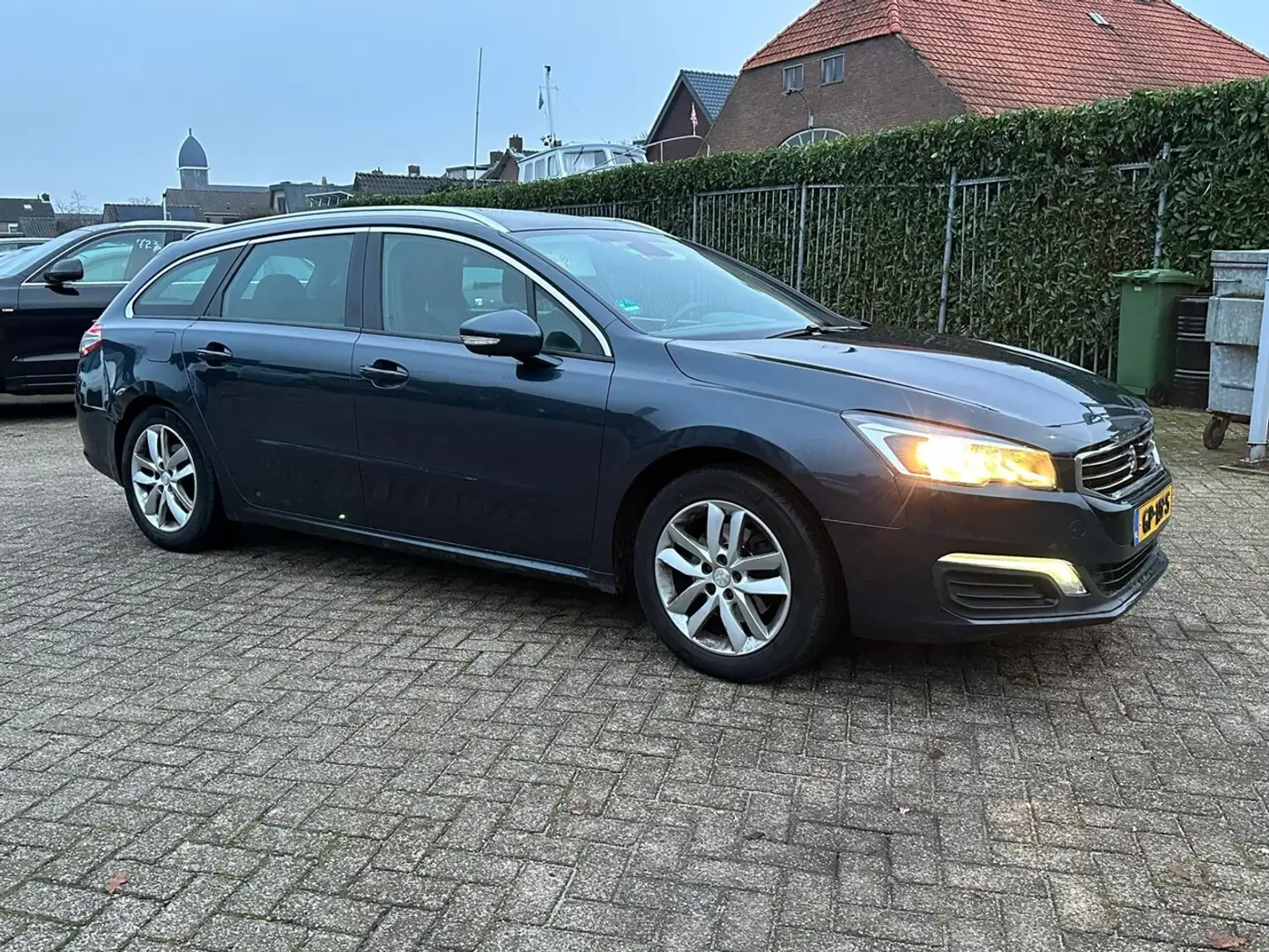 Peugeot 508 SW 1.6 e-THP Blue Lease Executive FACELIFT 193 Bleu - 2