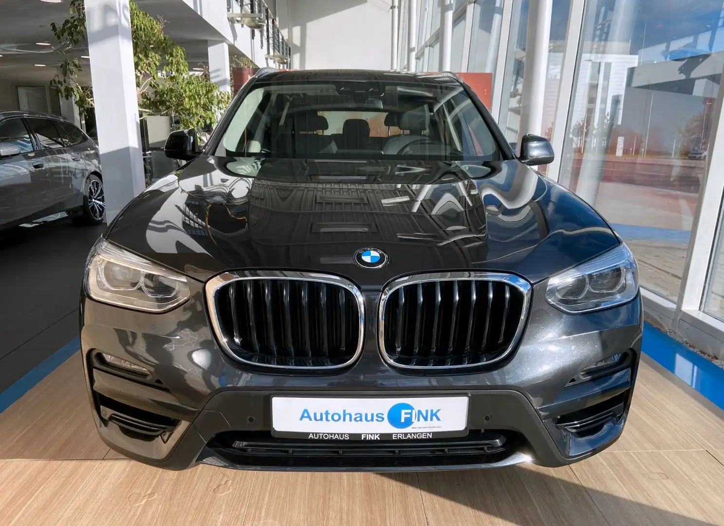 BMW X3 xDrive20i Head-Up Panorama Kamera DAB LED Gris - 2