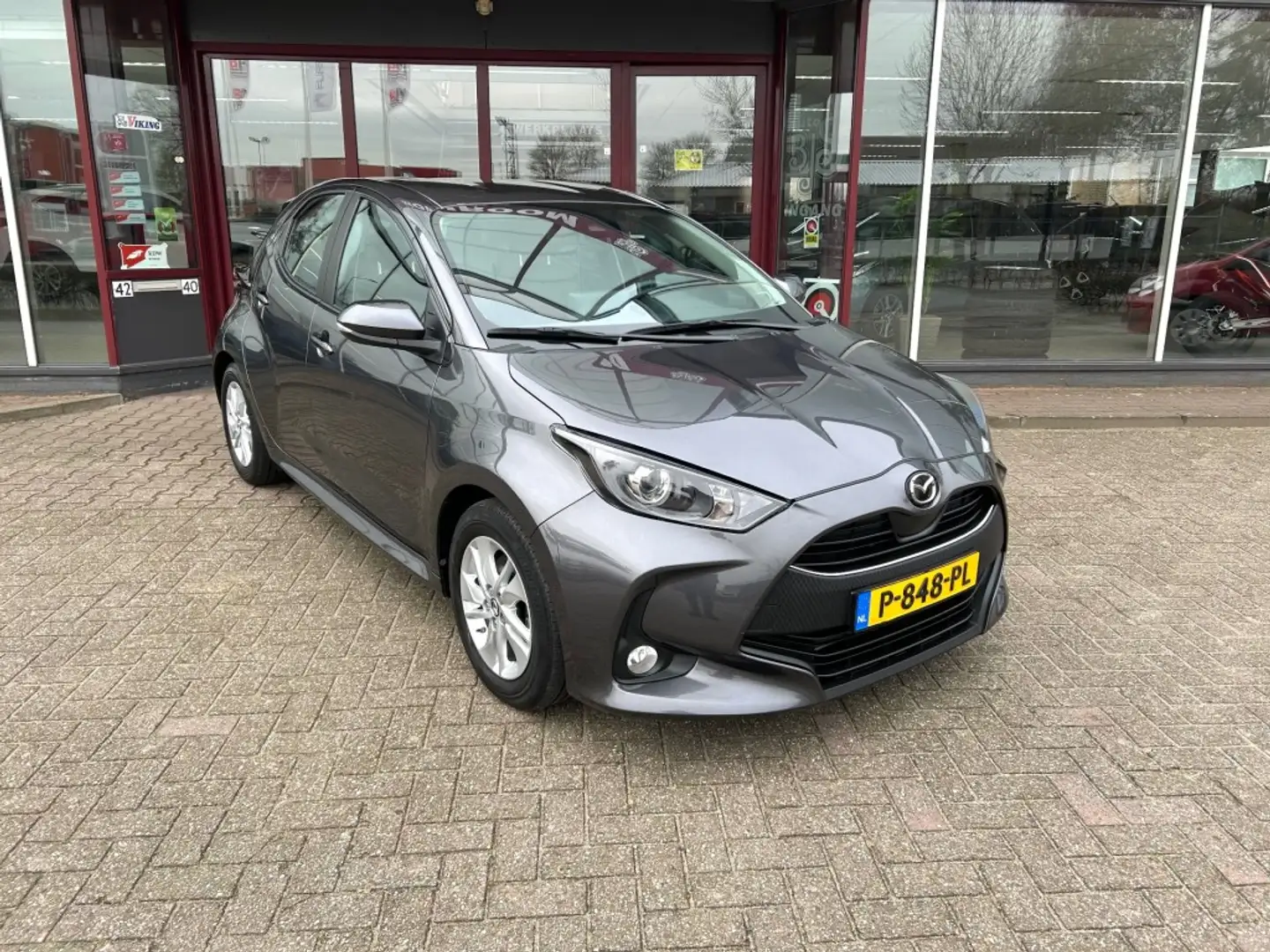 Mazda 2 1.5 AGILE Grijs - 1