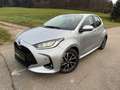 Toyota Yaris Hybrid Team Deutschland/ Rentner Fahzeug Argent - thumbnail 1