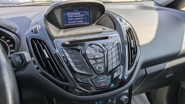 Ford B-Max view 10