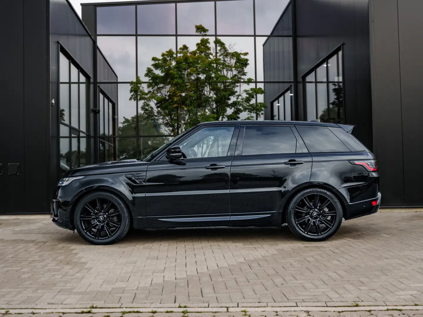 Land Rover Range Rover Sport HSE Dynamic - Meridian - ACC - pano - luchtvering Black - 2