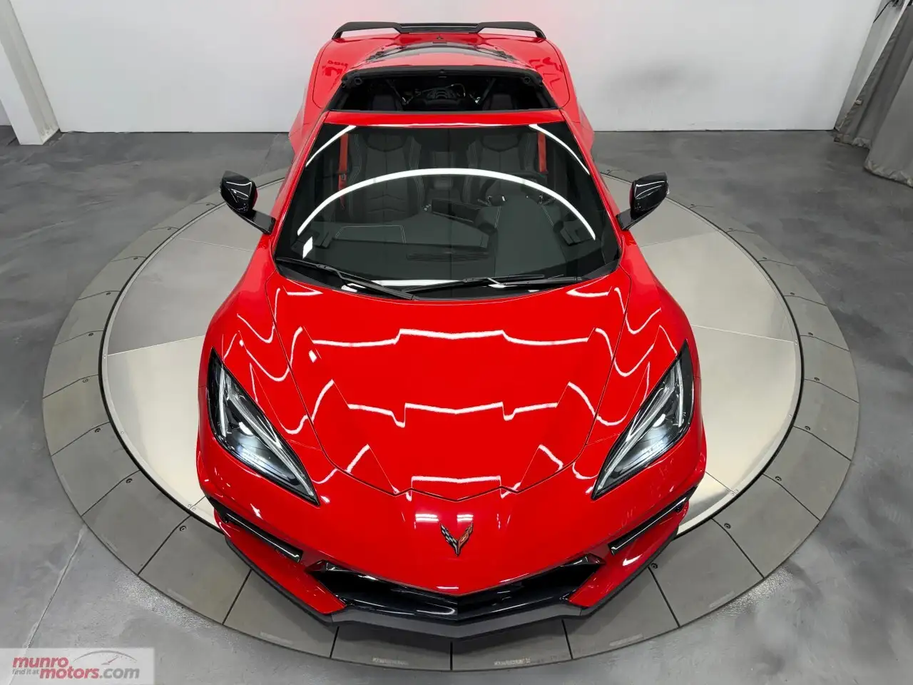Chevrolet Corvette снимка Chevrolet Corvette
