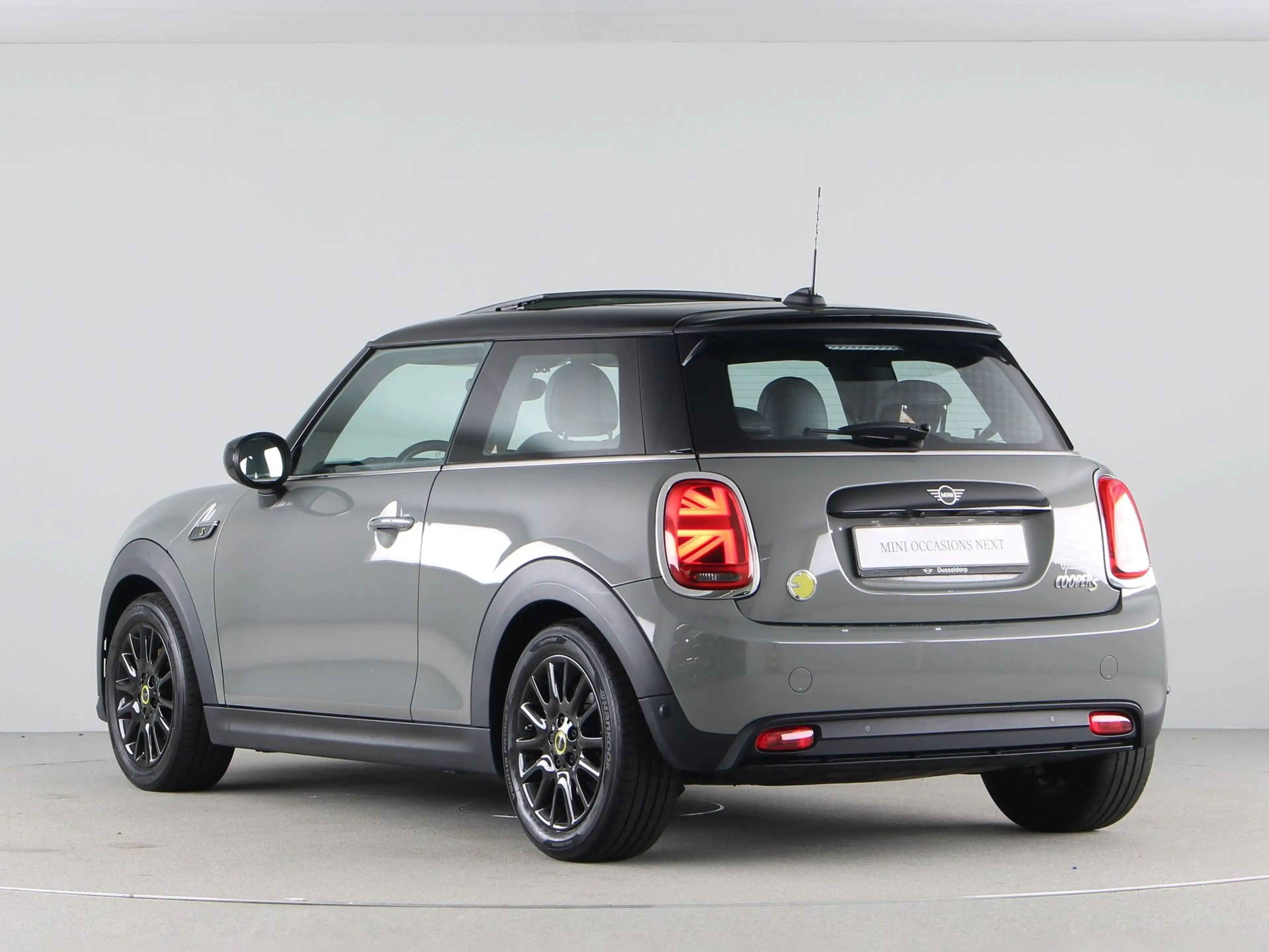 MINI Electric 3-deurs Classic — photo 11