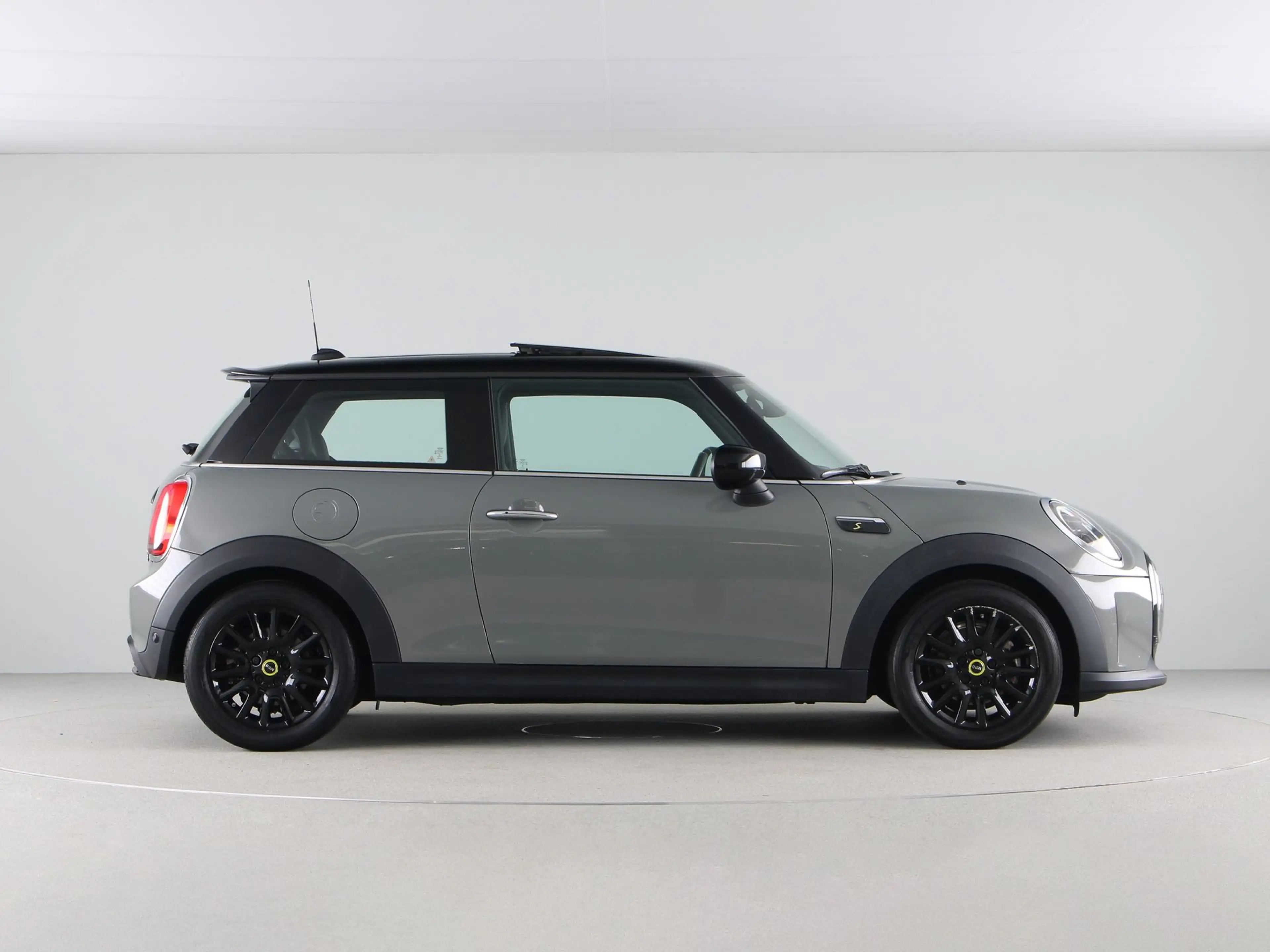 MINI Electric 3-deurs Classic — photo 8