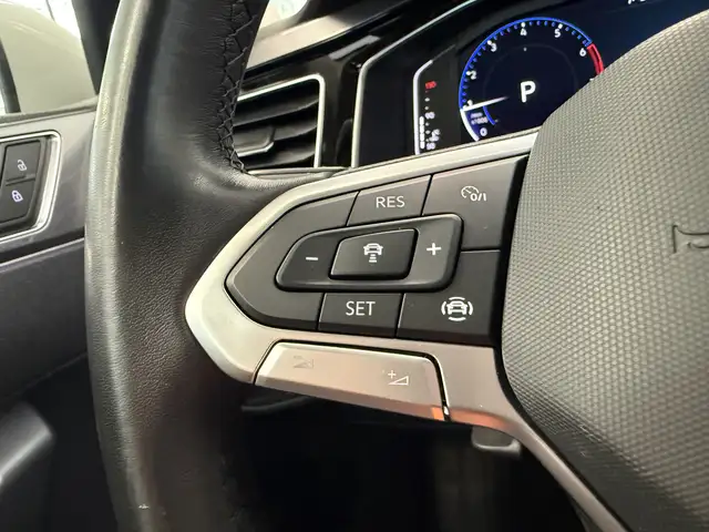 Volkswagen Polo view 7