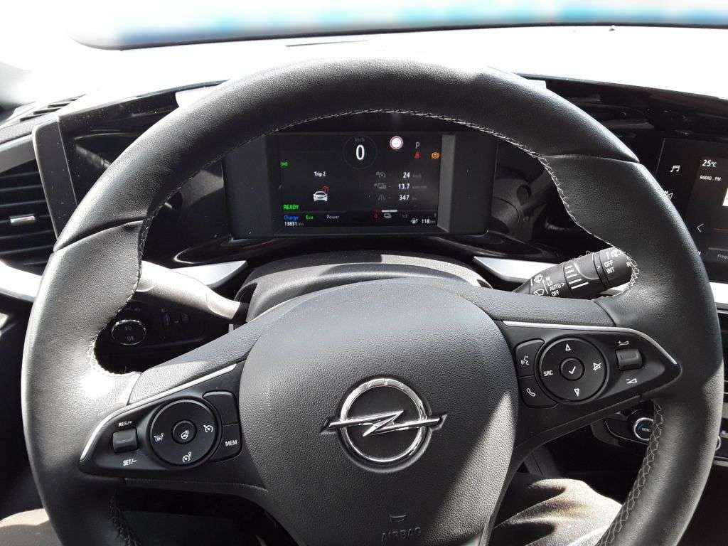 Opel Mokka E
