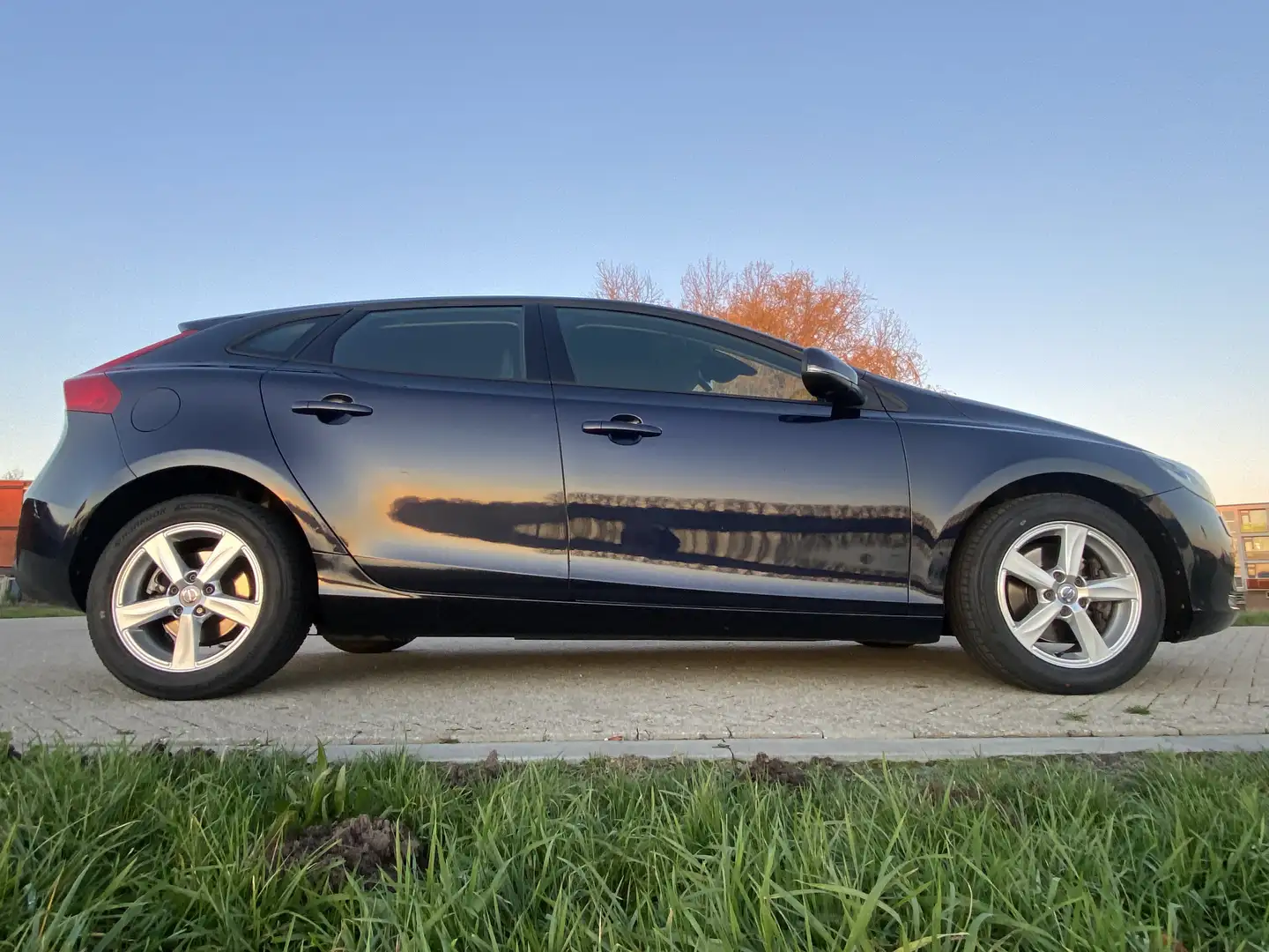 Volvo V40 V40 2.0 T2 Summum Albastru - 2