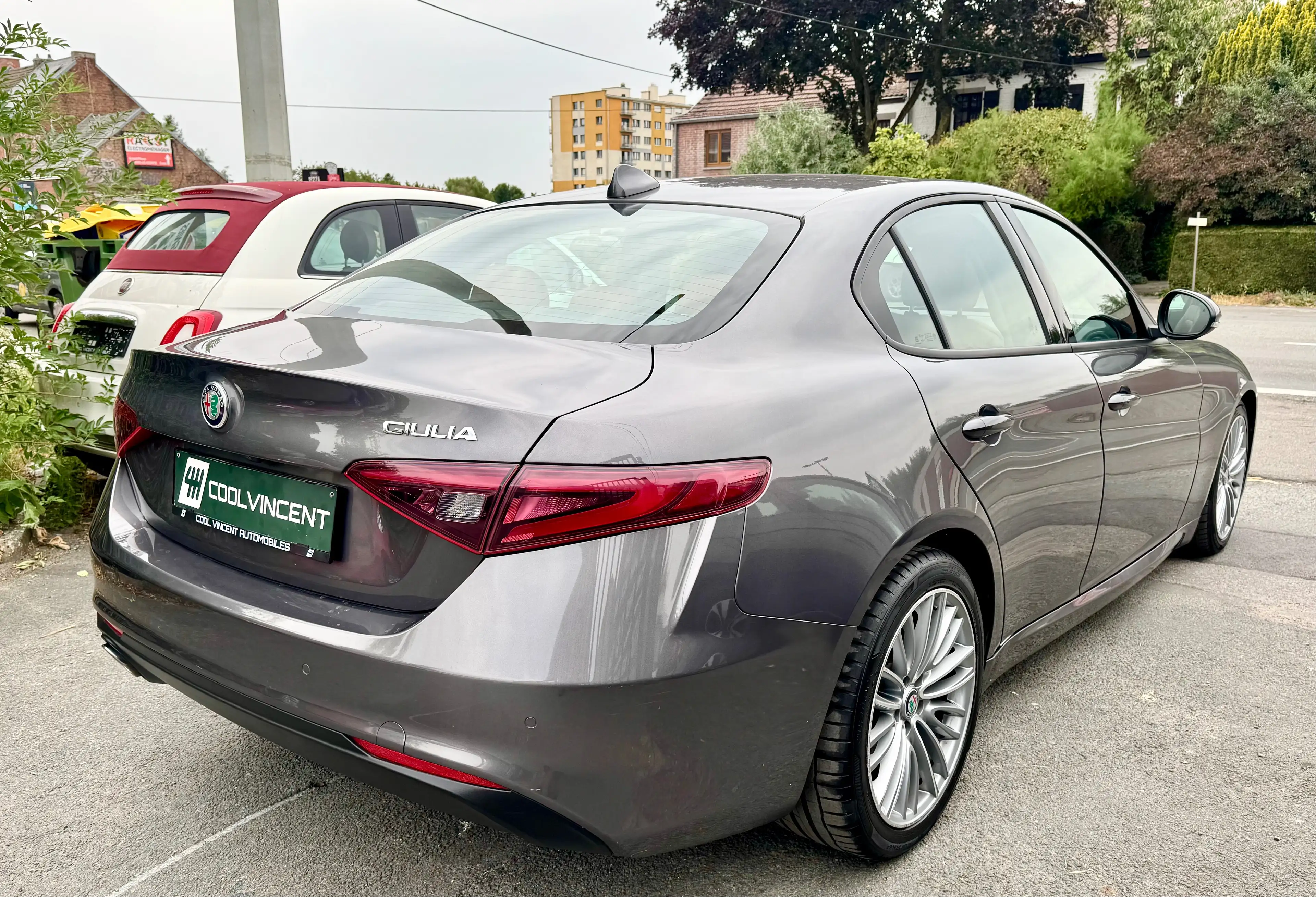 Alfa Romeo Giulia 2.2 JTD // SUPER // Full Options Harman-Kardon CUIR CAMERA — photo 6