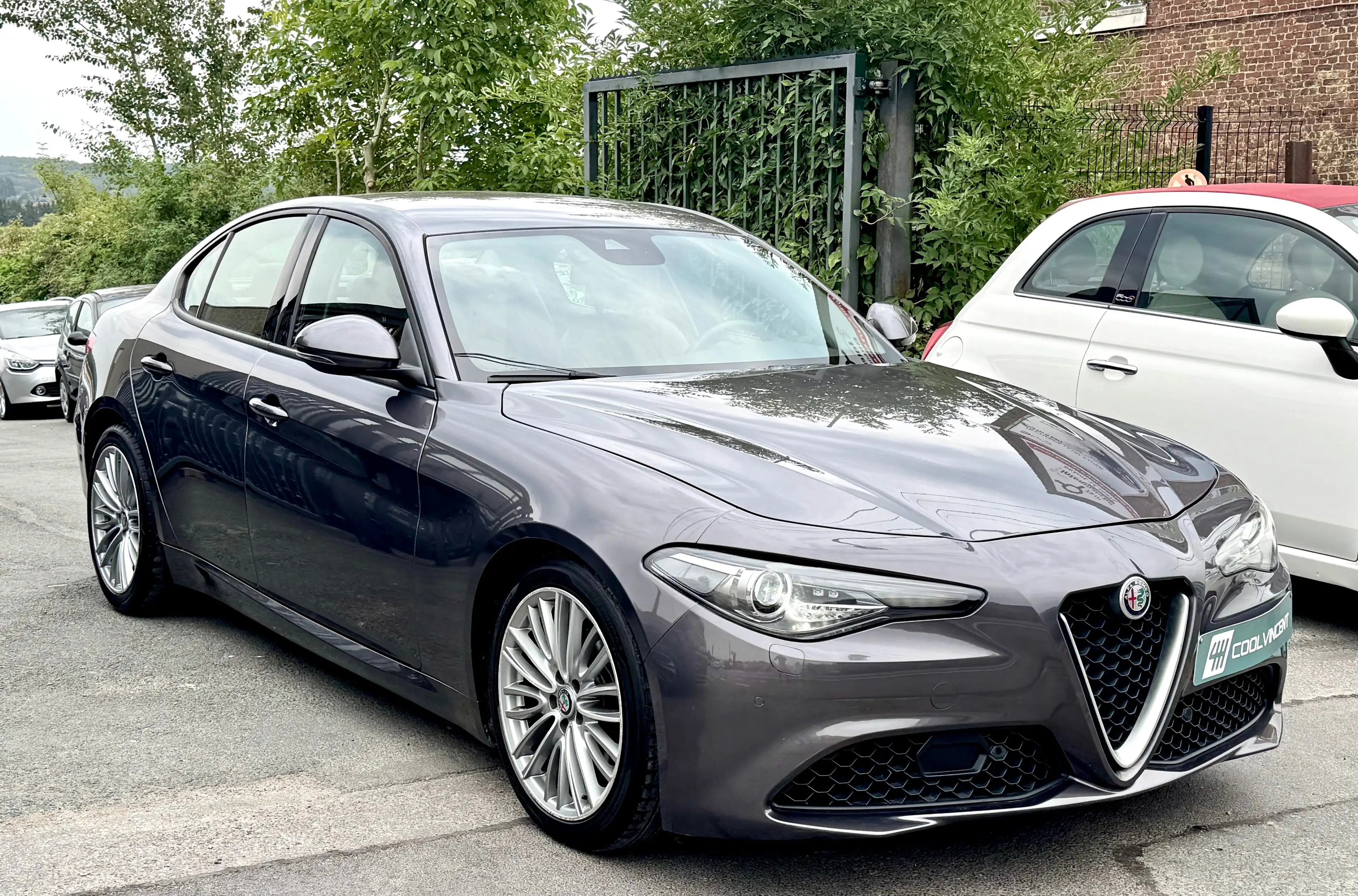 Alfa Romeo Giulia 2.2 JTD // SUPER // Full Options Harman-Kardon CUIR CAMERA — photo 3