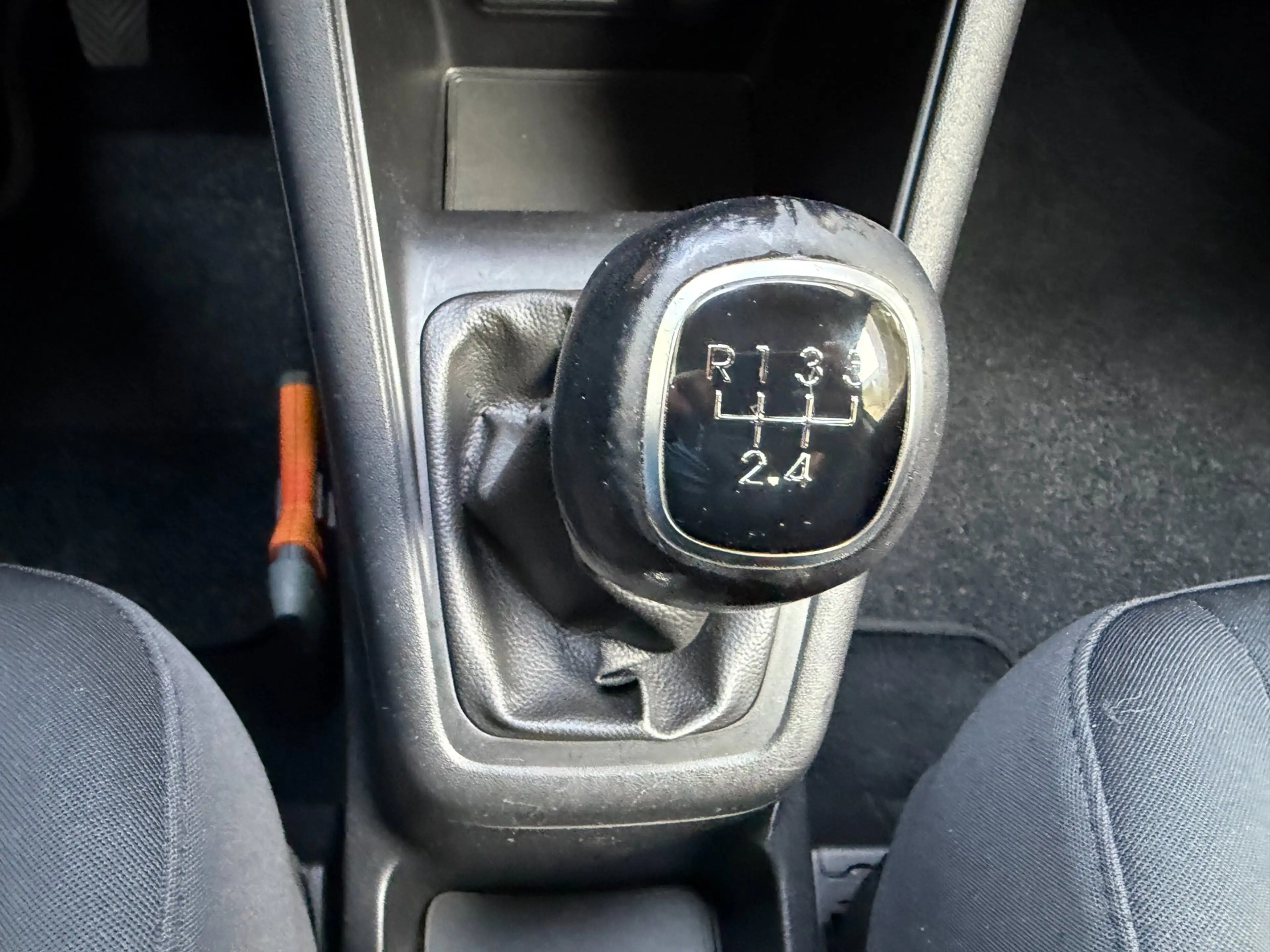Hyundai iX20 1.4i Go! Navi, Trekhaak, Camera, etc — photo 12