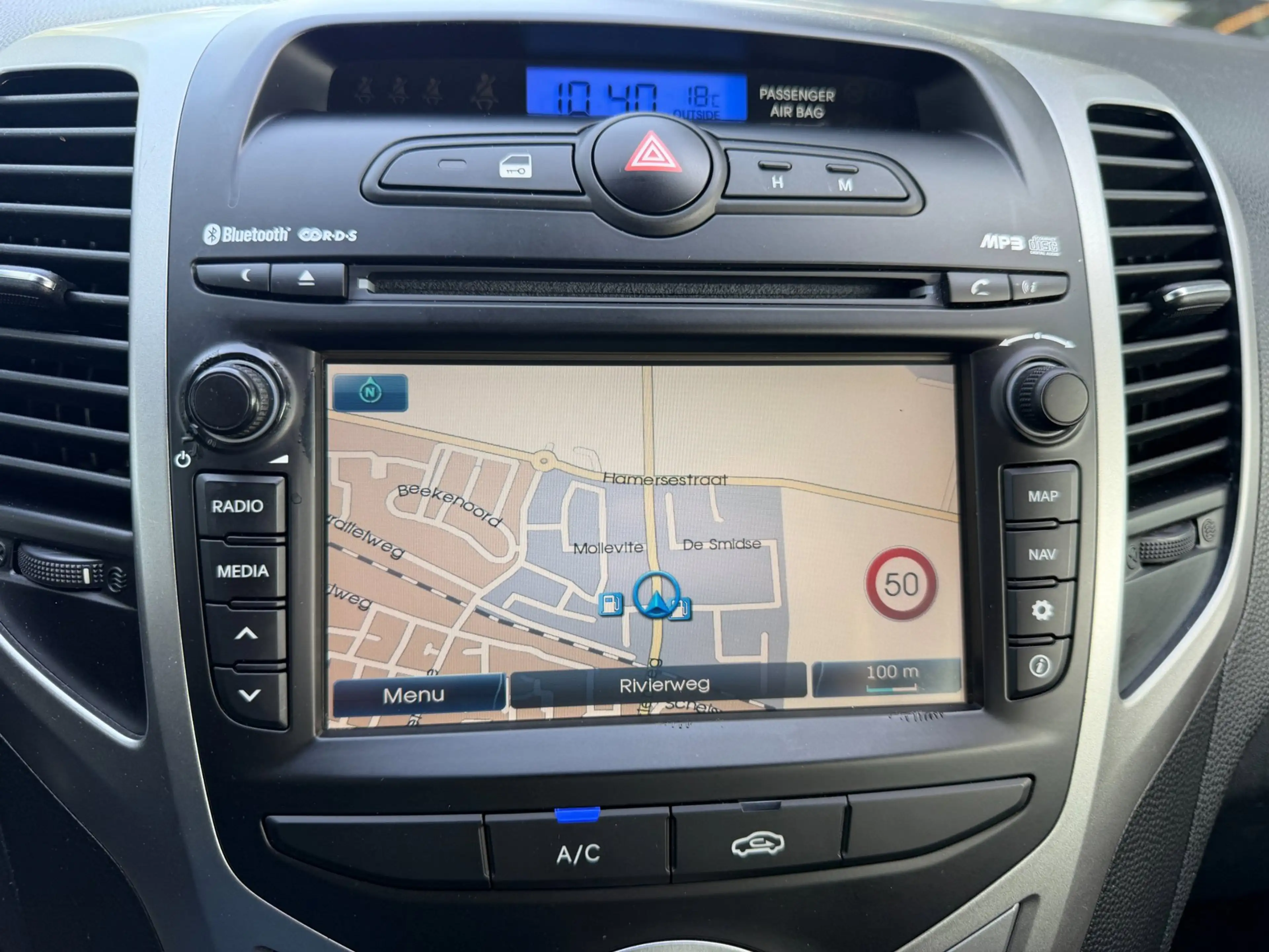 Hyundai iX20 1.4i Go! Navi, Trekhaak, Camera, etc — photo 14