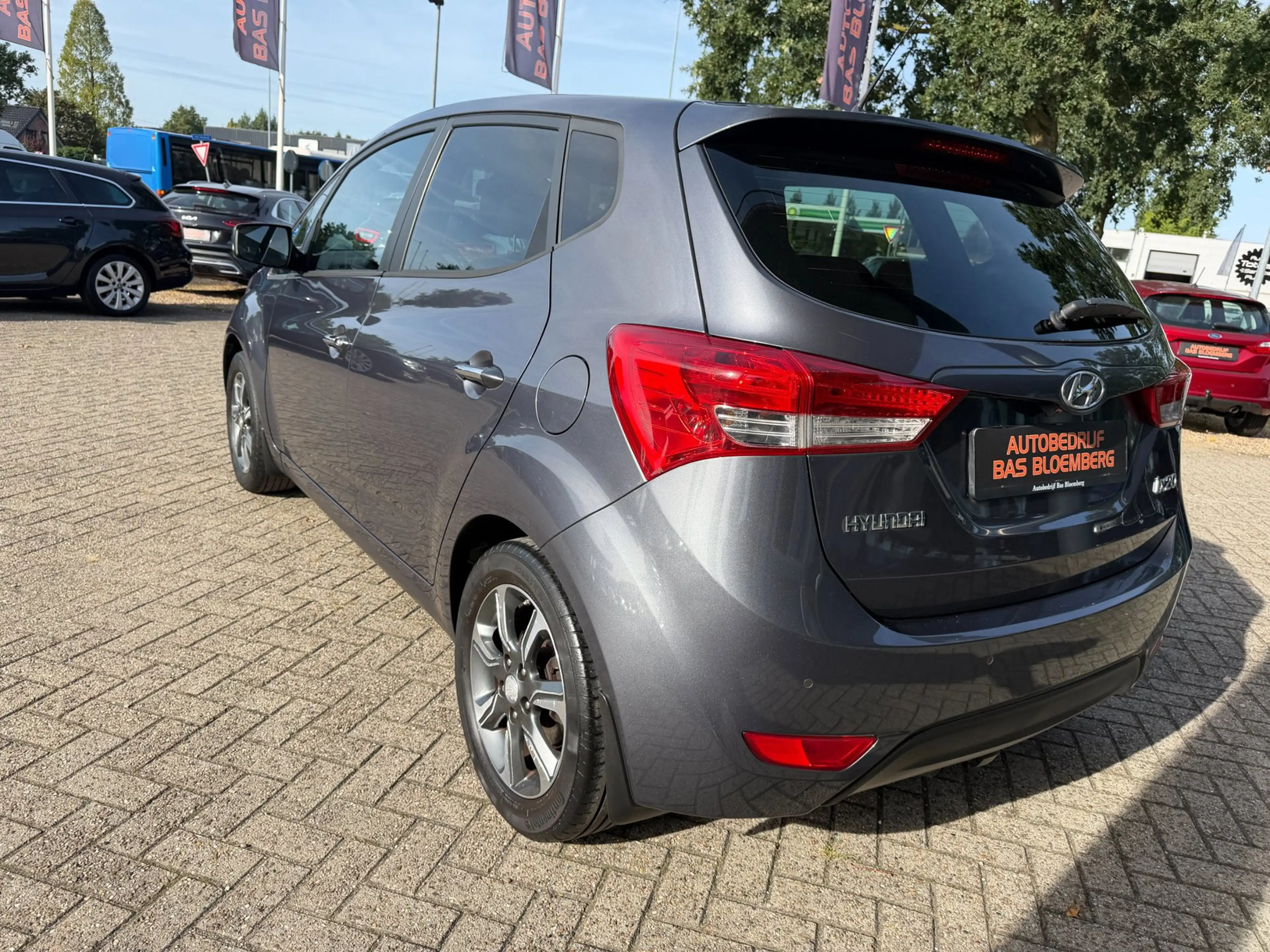 Hyundai iX20 1.4i Go! Navi, Trekhaak, Camera, etc — photo 3