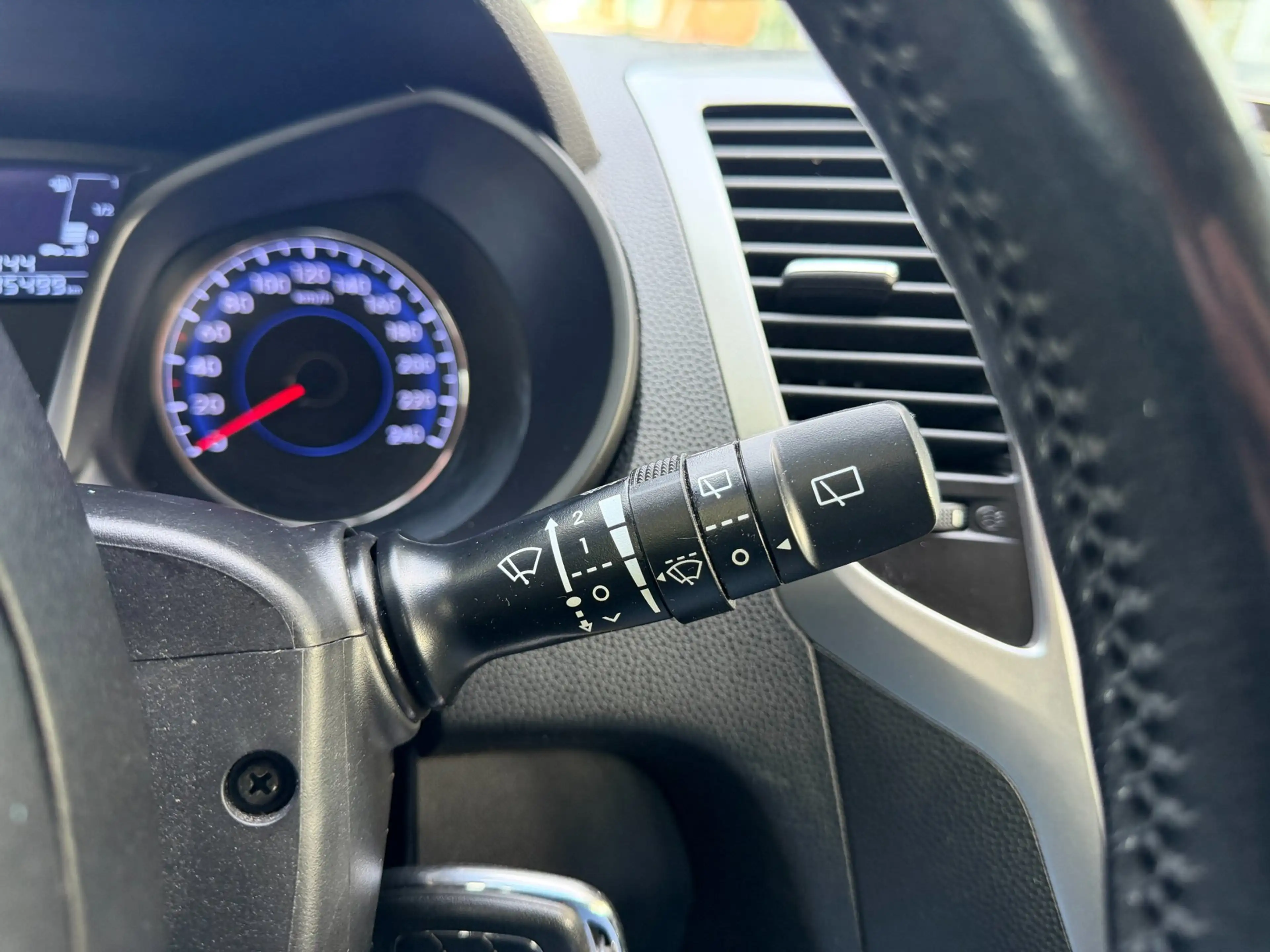 Hyundai iX20 1.4i Go! Navi, Trekhaak, Camera, etc — photo 21