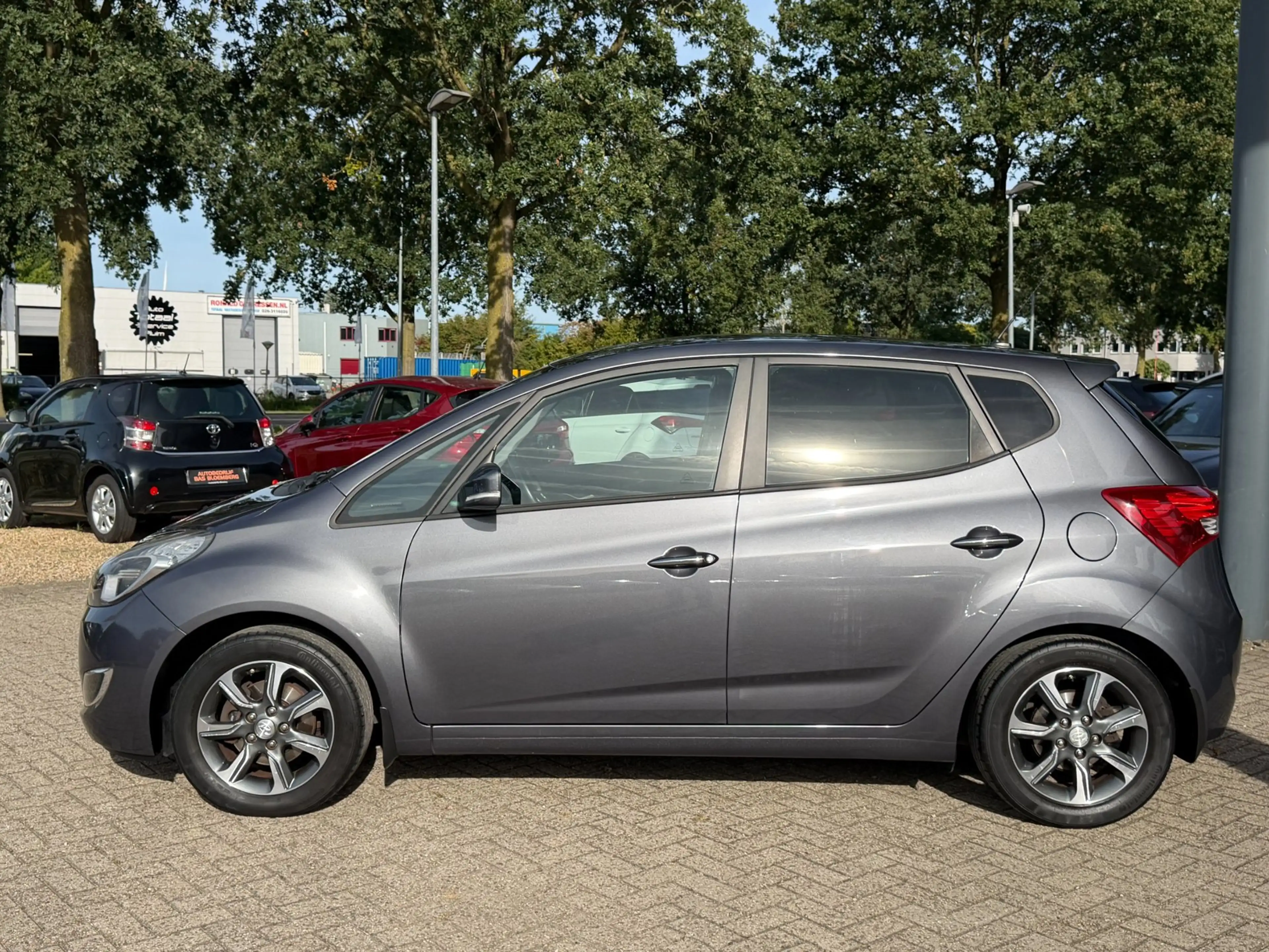 Hyundai iX20 1.4i Go! Navi, Trekhaak, Camera, etc — photo 4