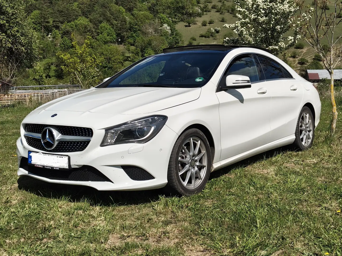 Mercedes-Benz CLA 180 Panorama , navi, Bluetooth - 1