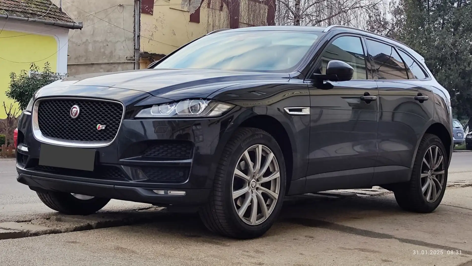 Jaguar F-Pace F-Pace Diesel 20d AWD Pure Schwarz - 1