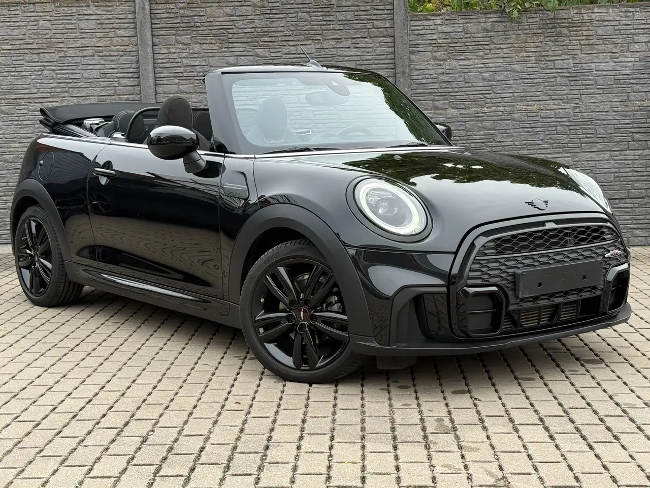 MINI Cooper Cabrio