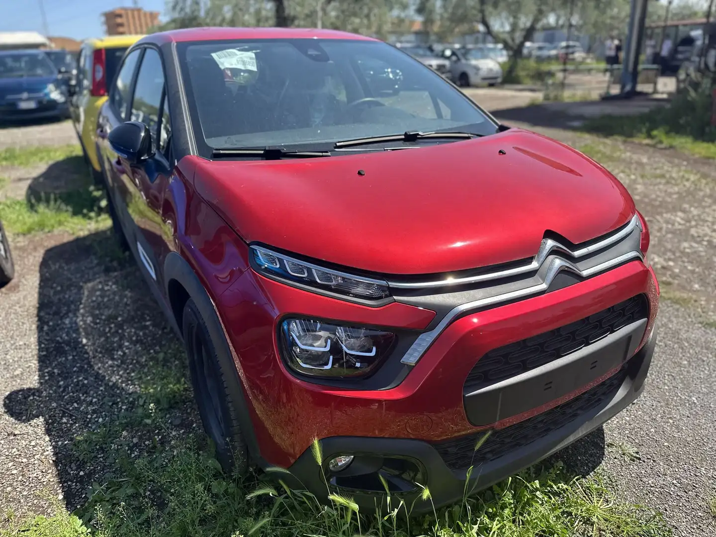 Citroen C3 PureTech 83 S&S Plus Rosso - 1