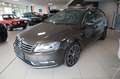 Volkswagen Passat Variant Exclusive BlueMotion Noir - thumbnail 1