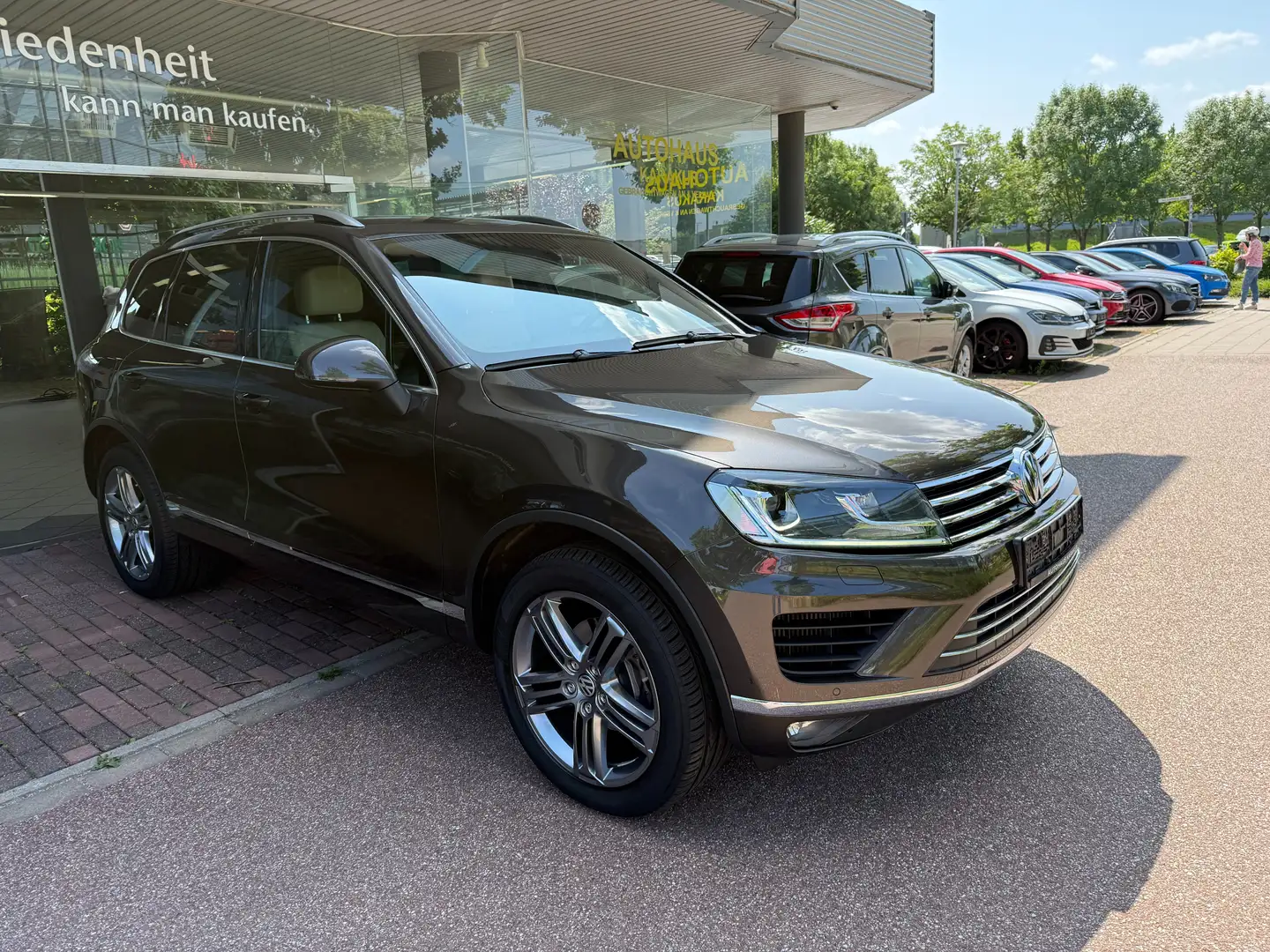 Volkswagen Touareg V6 TDI BMT Exclusive Terrain Tech 4Motion Braun - 1