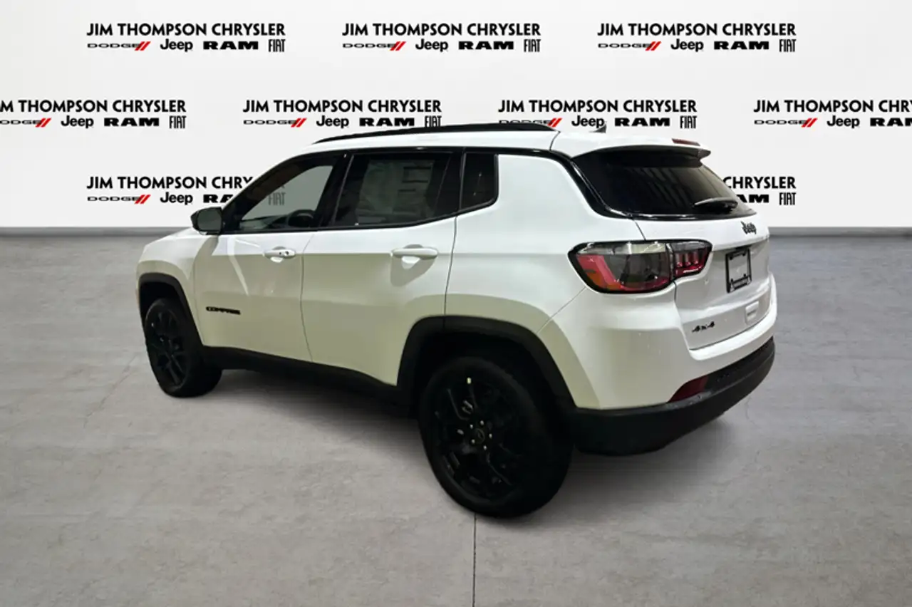 Jeep Compass снимка Jeep Compass