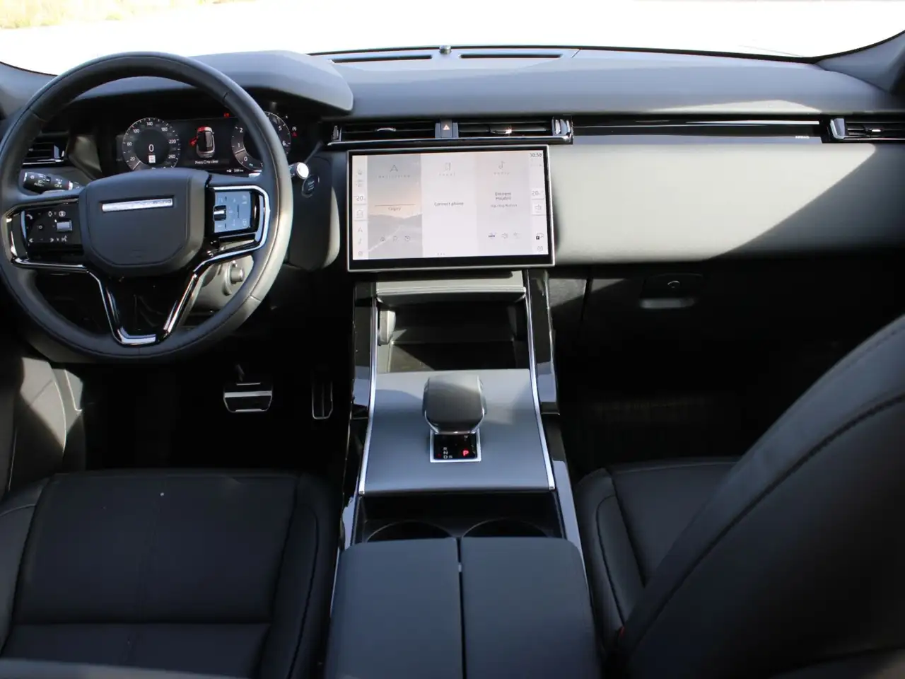 Land Rover Range Rover Velar снимка Land Rover Range Rover Velar