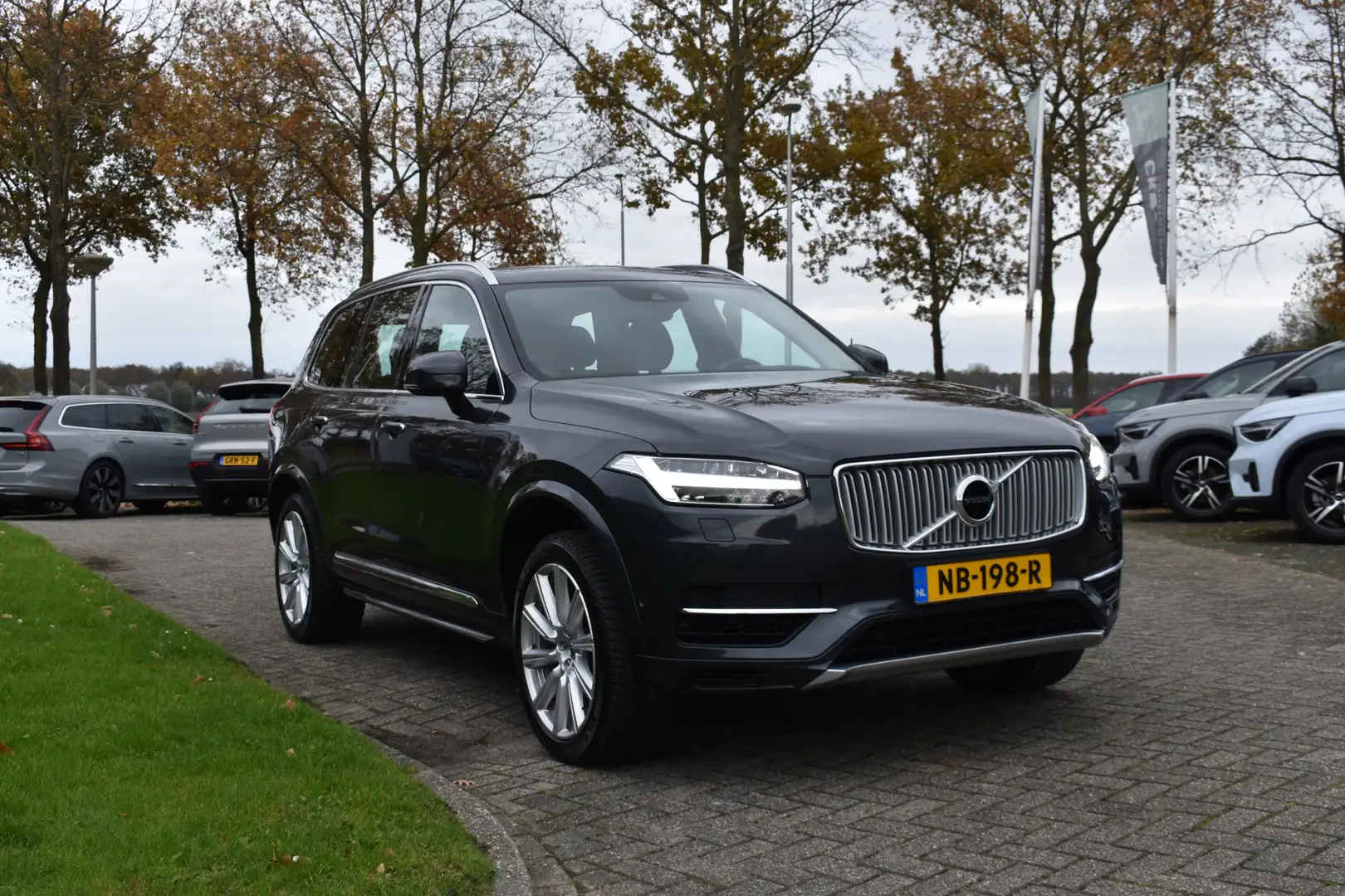 Volvo XC90 T8 AWD 408PK Plug-in Hybrid Inscription | HUD | Tr Gris - 2