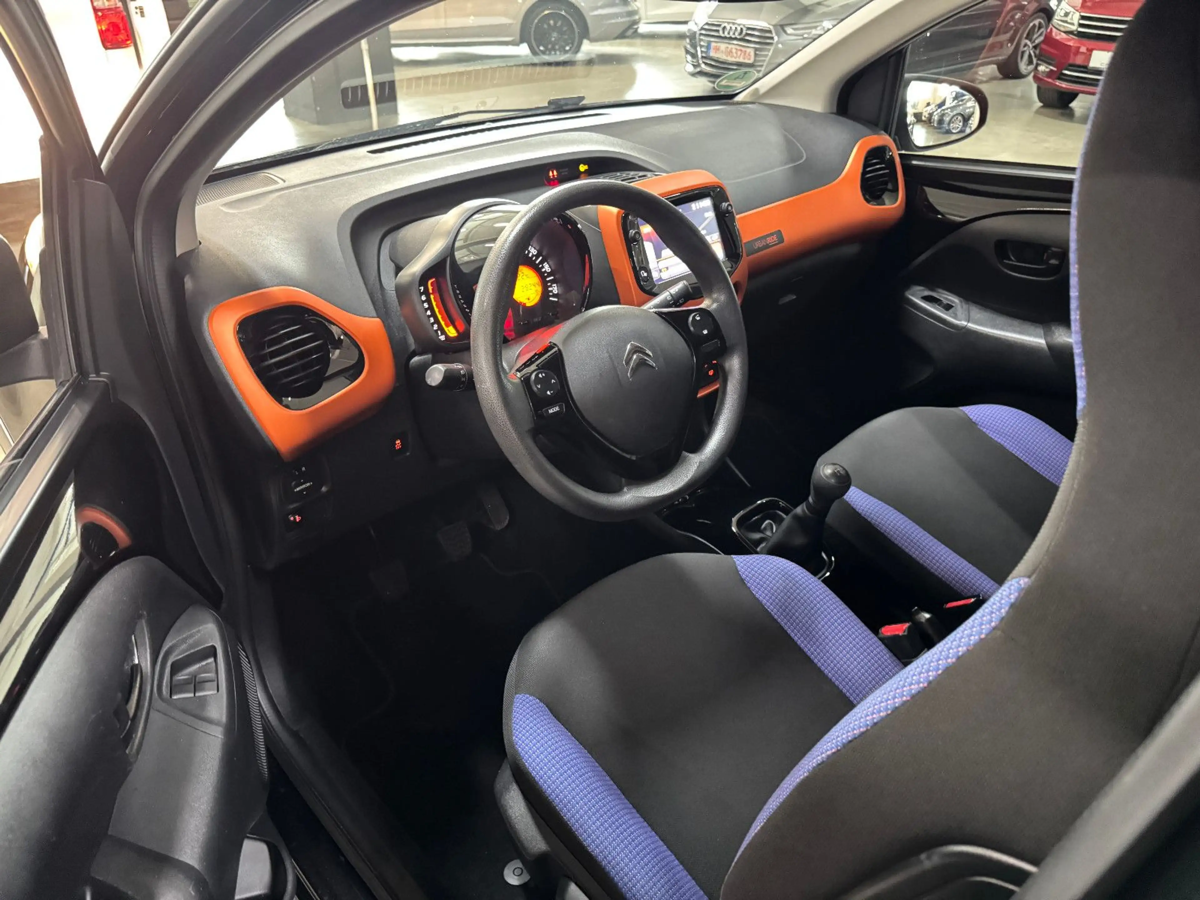 Citroen C1 SONDERMODELL URBAN RIDE KAMERA KLIMA CARPLAY — photo 12
