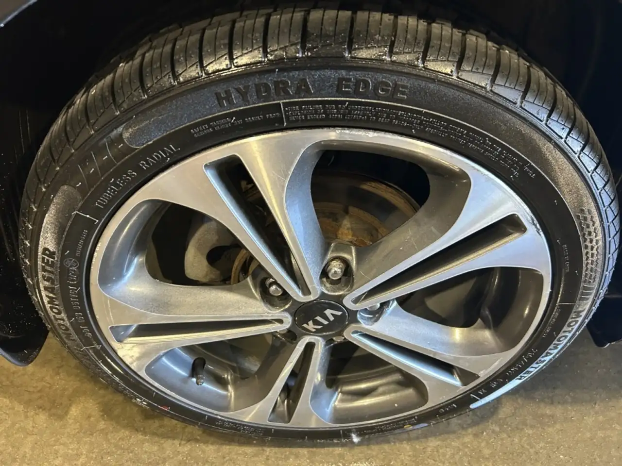 Kia Forte снимка Kia Forte