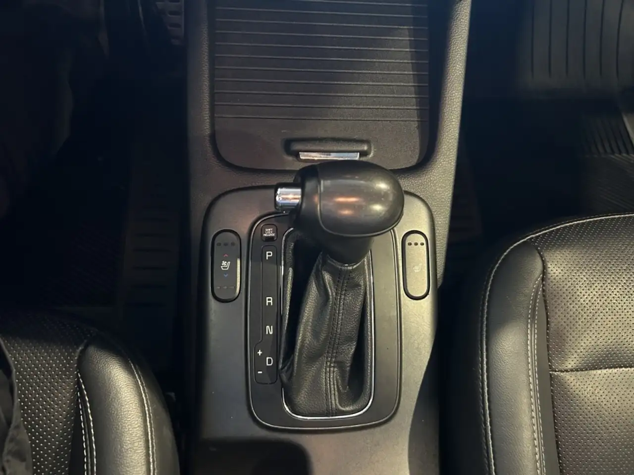 Kia Forte снимка Kia Forte