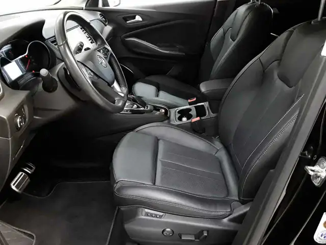 Opel Grandland view 7