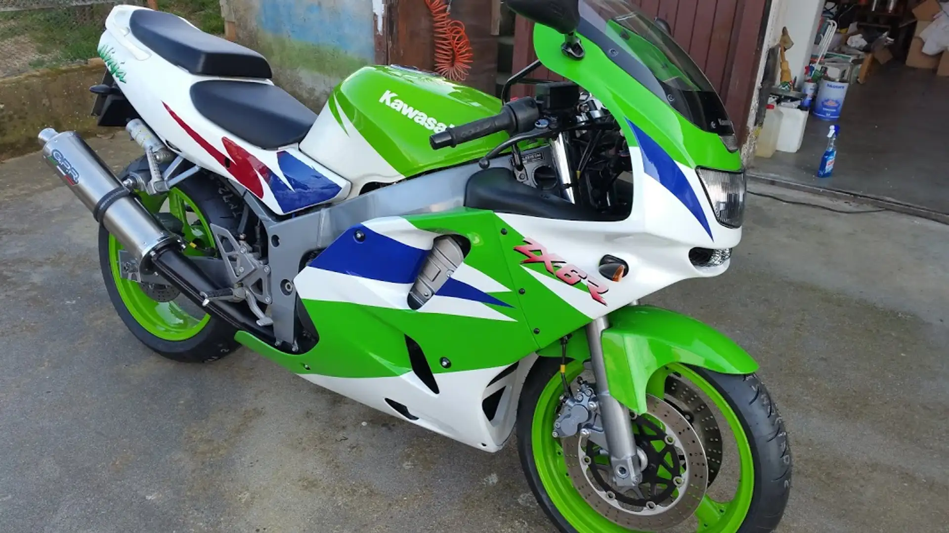 Kawasaki Ninja ZX-6R Verde - 1