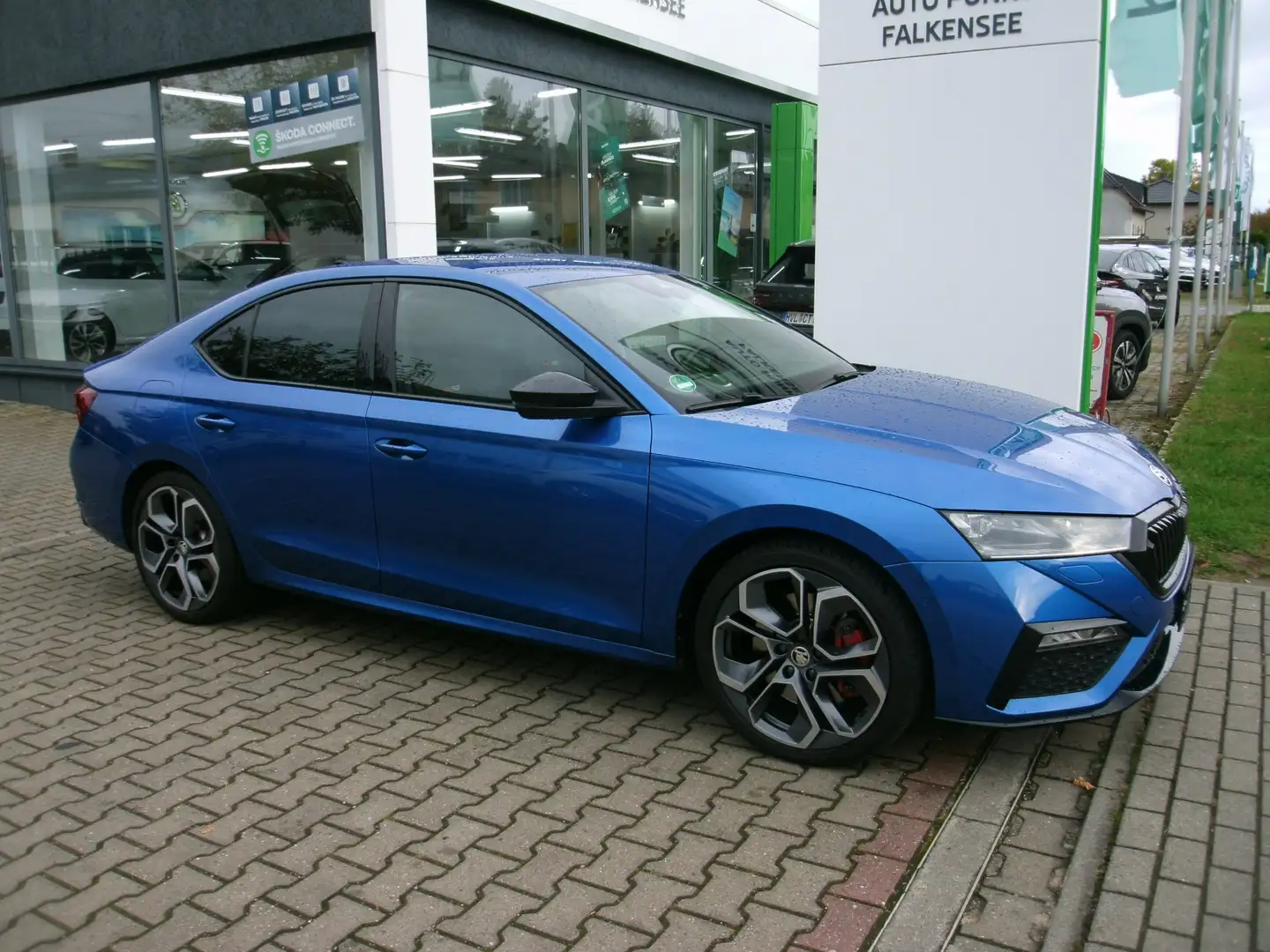 Skoda Octavia RS Plus Blau - 1
