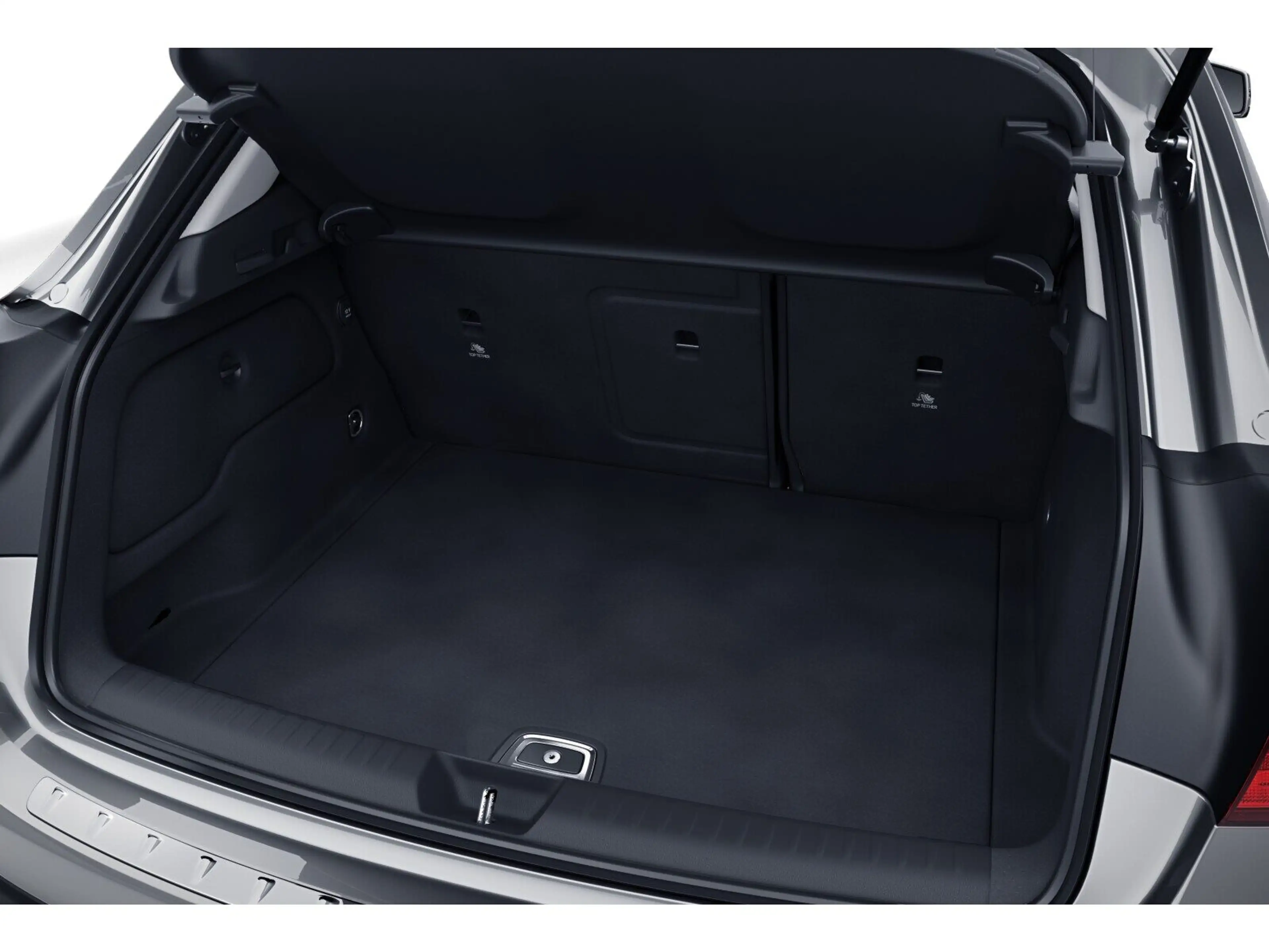 Mercedes-Benz GLA 180 360 KAMERA PDC SHZ — photo 9