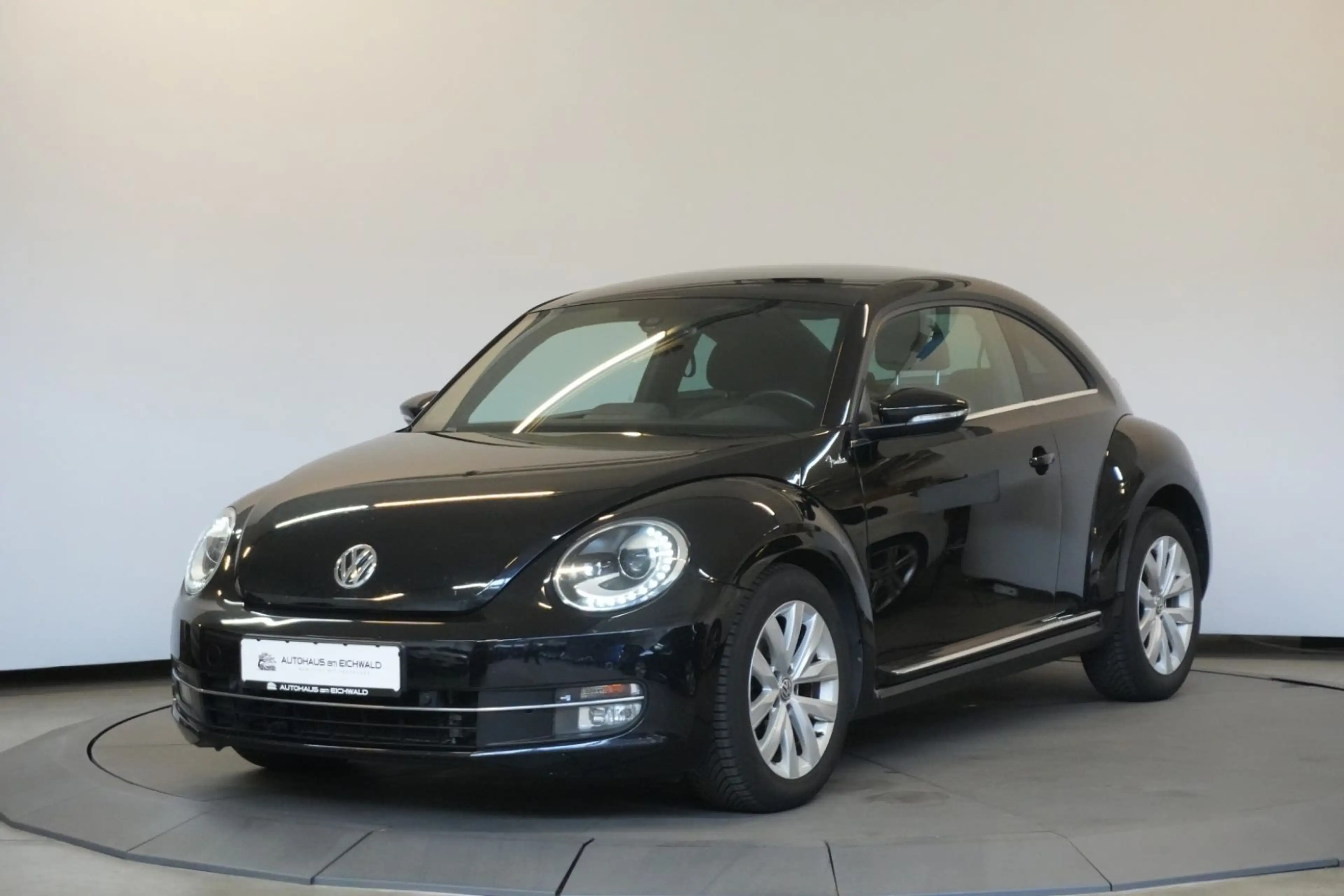Volkswagen Beetle Lim. 2.0 DSG Sport StzHzg PDC